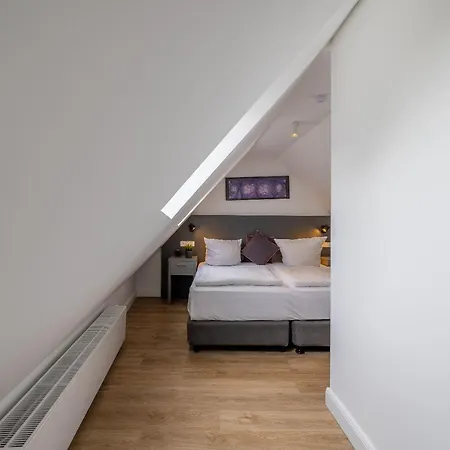 Szálloda Ko15 Lübeck